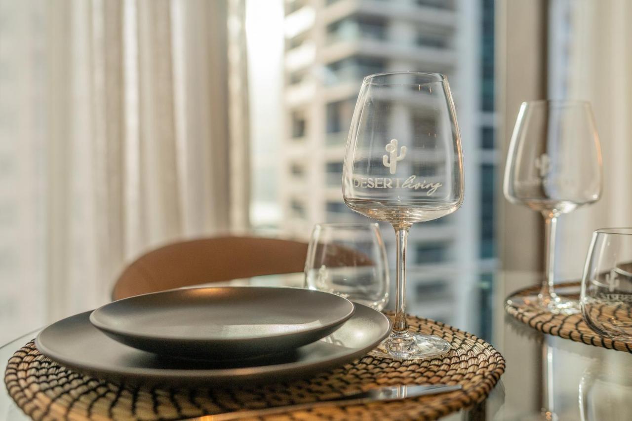 Desert Living Luxury Condo - Jumeirah Living Marina Gate 迪拜 外观 照片