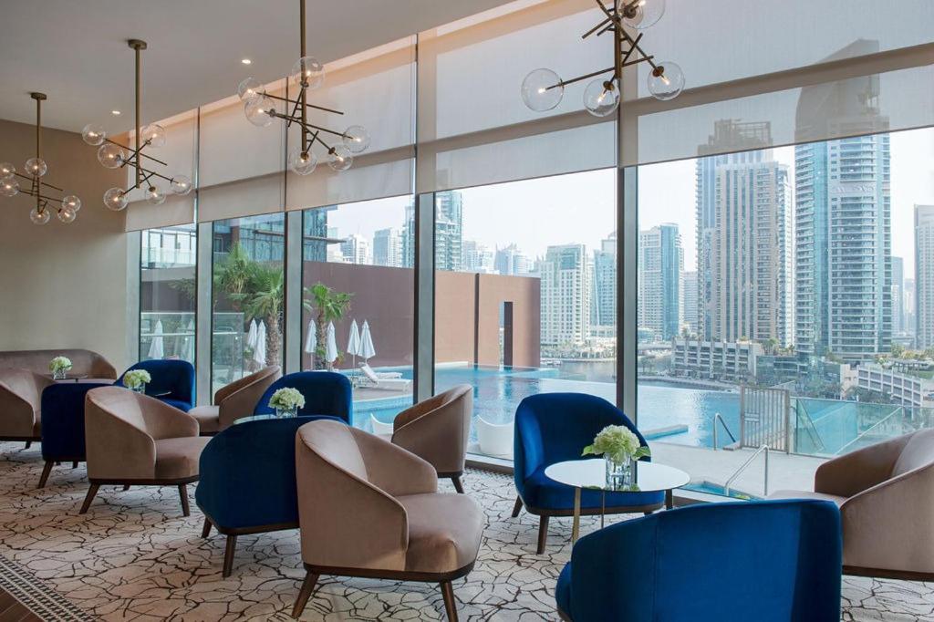 Desert Living Luxury Condo - Jumeirah Living Marina Gate 迪拜 外观 照片