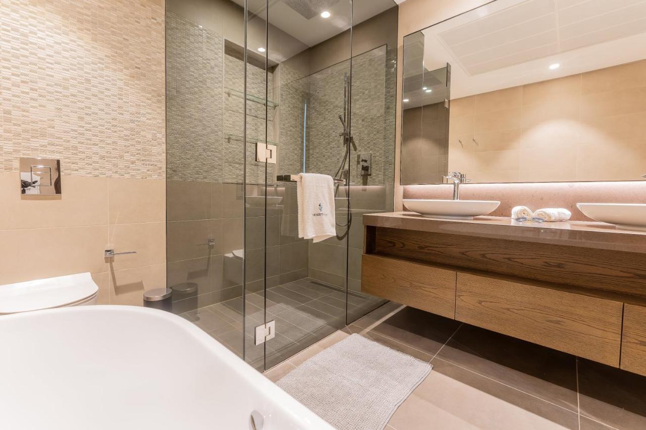 Desert Living Luxury Condo - Jumeirah Living Marina Gate 迪拜 外观 照片